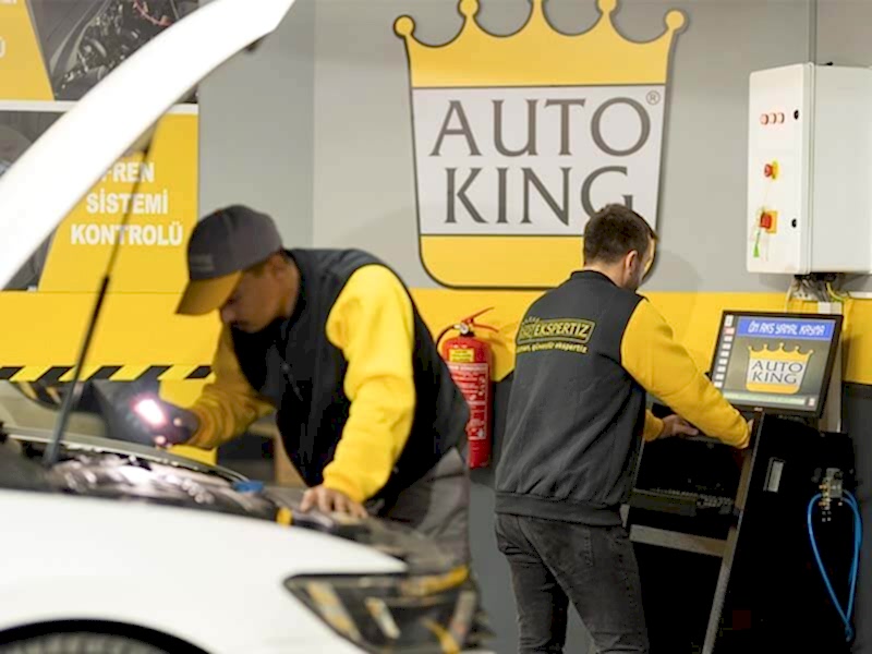 Auto King Oto Servis’te Ücretsiz Mini Onarım Fırsatları